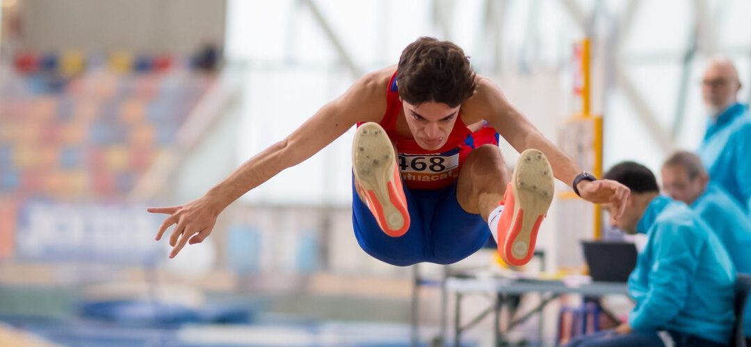 Competicions 12 i 13 de juliol: Natalia Calvache 6ª a l’ hexatló del campionat d’ Espanya sub-16 i els nois del 4 x 400 bronze al de Catalunya sub-20
