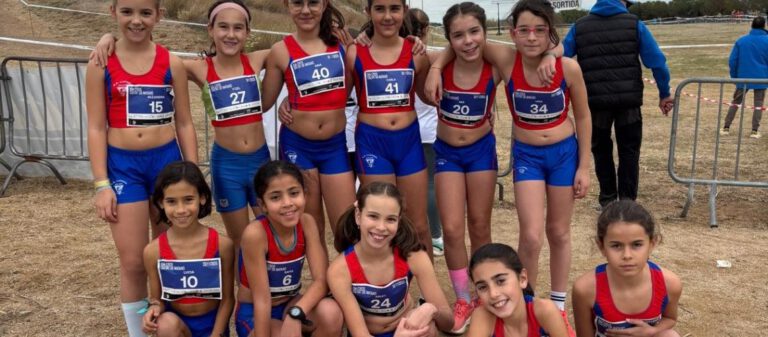 Competicions 29 i 30 de novembre: 10 podis entre els crossos de Mataró i Pineda i el G.P. de marxa de Barberà i rècord del club de la Joana Renart