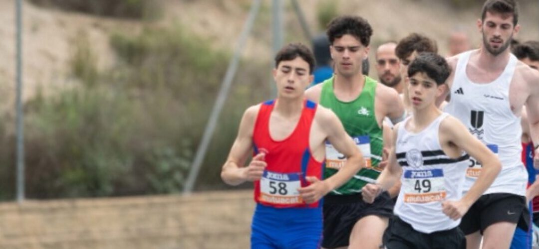 Competicions 17 i 18 de maig: 3 medalles al campionat de Catalunya de 5 km, 1 podi en curses, els sub-20 6ens al campionat català per equips i 9 rècords del club