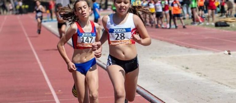 Competicions 15 i 16 de març: Natalia Calvache 11ª al campionat d’ Espanya sub-16 short track, Miguel Ángel Molina subcampió de Catalunya i 4rt d’ Espanya de marató, 6 classificats per a la final del campionat de Catalunya sub-14 i sub-12 short track i 12 rècords del club
