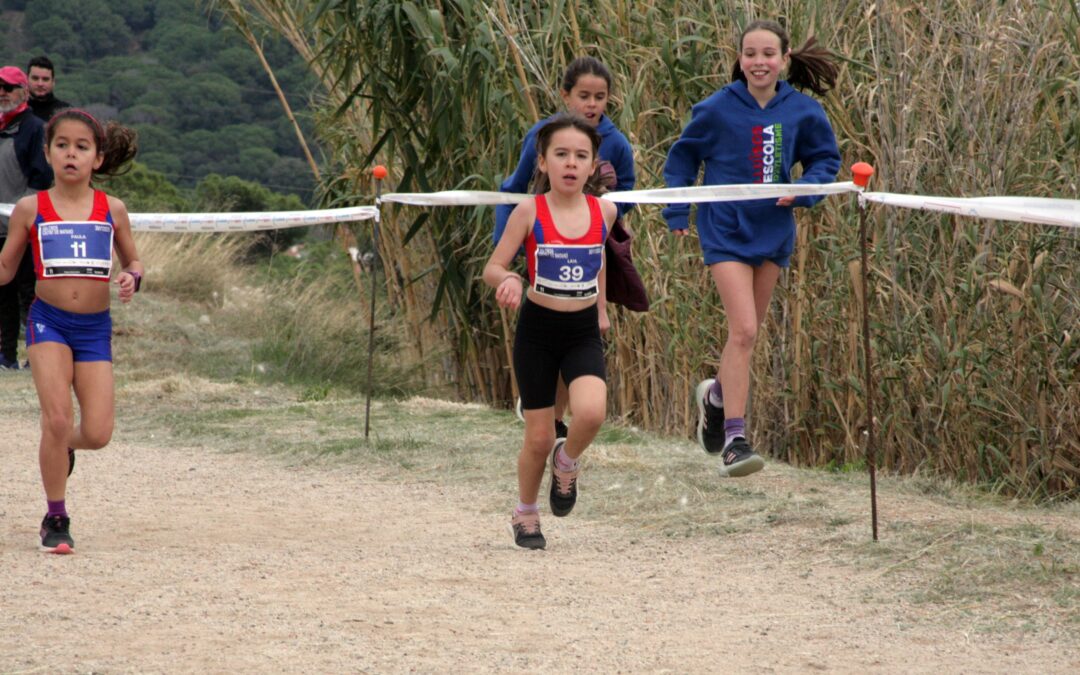 Competicions 30 i 31 de maig: bones actuacions al campionat de Catalunya per clubs sub-12 i sub-10